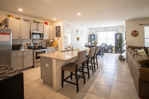 House in Winter Haven, Florida 3 bedrooms, 157 sq.m. № 1678006 - photo 6