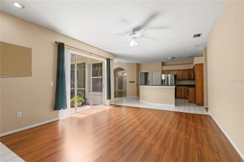 House in Tampa, Florida 4 bedrooms, 197.79 sq.m. № 2364871 - photo 21