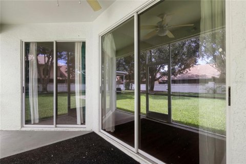 House in Tampa, Florida 4 bedrooms, 197.79 sq.m. № 2364871 - photo 30