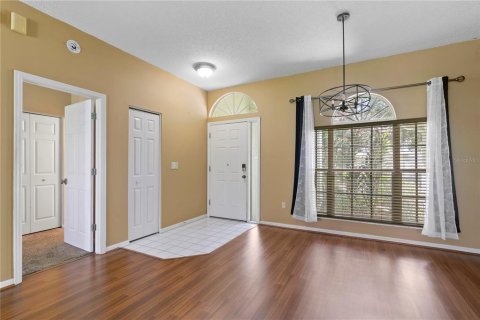 House in Tampa, Florida 4 bedrooms, 197.79 sq.m. № 2364871 - photo 5