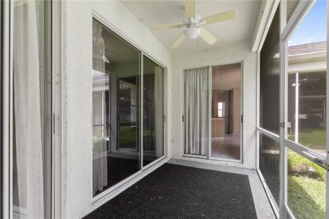 House in Tampa, Florida 4 bedrooms, 197.79 sq.m. № 2364871 - photo 22