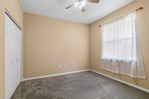 House in Tampa, Florida 4 bedrooms, 197.79 sq.m. № 2364871 - photo 23