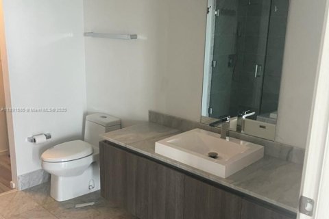 Снять в аренду кондоминиум в Майами, Флорида 2 спальни, 103.96м2, № 1945422 - фото 8