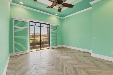 House in Bradenton, Florida 4 bedrooms, 323.3 sq.m. № 1613193 - photo 19