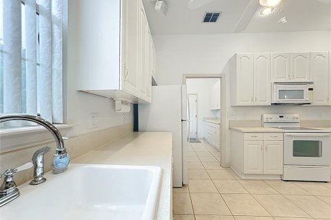 Villa ou maison à vendre à Orlando, Floride: 4 chambres, 231.51 m2 № 1843480 - photo 22