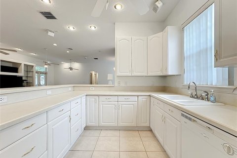 Villa ou maison à vendre à Orlando, Floride: 4 chambres, 231.51 m2 № 1843480 - photo 18