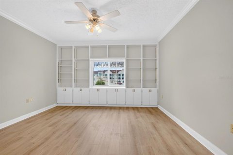 Condo in Sarasota, Florida, 2 bedrooms  № 2232374 - photo 26