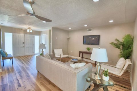 Casa en venta en Largo, Florida, 3 dormitorios, 178.47 m2 № 2093683 - foto 27