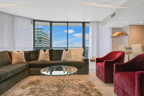 Copropriété à louer à Miami, Floride: 3 chambres, 177.35 m2 № 2338438 - photo 3