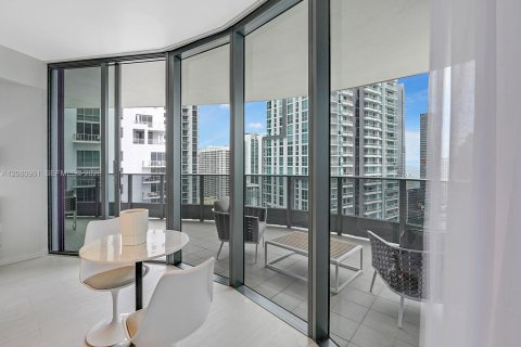 Copropriété à louer à Miami, Floride: 3 chambres, 177.35 m2 № 2338438 - photo 17