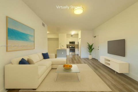 Condo in Doral, Florida, 2 bedrooms  № 1984166 - photo 3