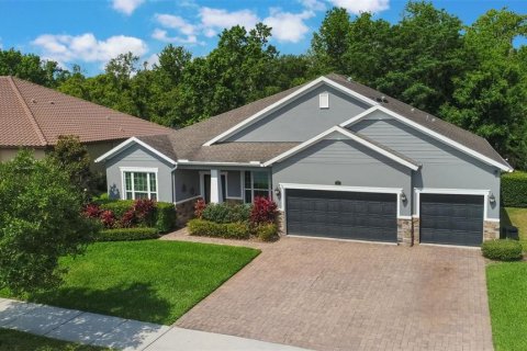 Villa ou maison à vendre à Oviedo, Floride: 4 chambres, 284 m2 № 1681933 - photo 1