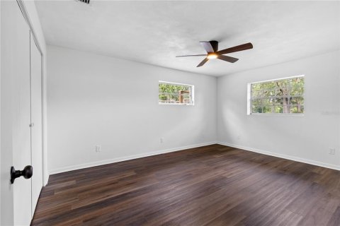 House in Trenton, Florida 3 bedrooms, 171.59 sq.m. № 1883550 - photo 20