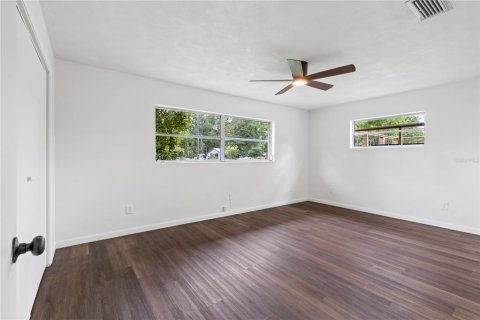 House in Trenton, Florida 3 bedrooms, 171.59 sq.m. № 1883550 - photo 19