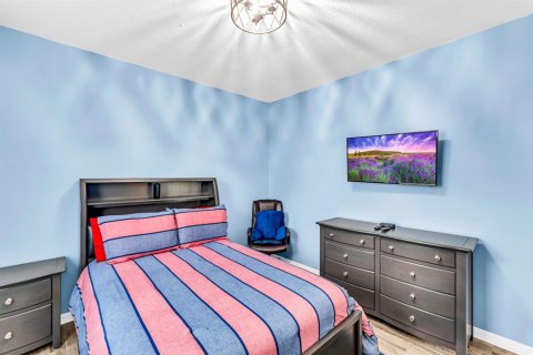 Villa ou maison à vendre à Port St. Lucie, Floride: 3 chambres, 171.59 m2 № 2087534 - photo 18