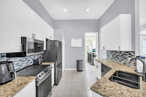 Villa ou maison à vendre à Port St. Lucie, Floride: 3 chambres, 171.59 m2 № 2087534 - photo 14