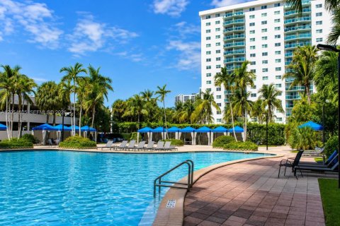 Condo à Sunny Isles Beach, Floride, 1 chambre № 2168737