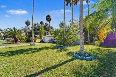 Villa ou maison à vendre à Port Richey, Floride: 3 chambres, 126.35 m2 № 2416370 - photo 4