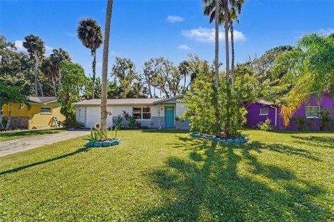Villa ou maison à vendre à Port Richey, Floride: 3 chambres, 126.35 m2 № 2416370 - photo 2
