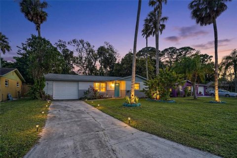 Villa ou maison à Port Richey, Floride 3 chambres, 126.35 m2 № 2416370