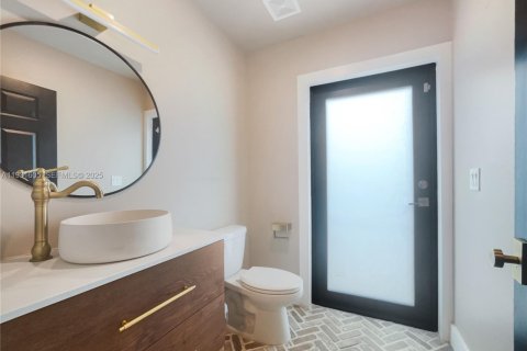 Купить виллу или дом в Майами, Флорида 4 спальни, 243.4м2, № 1990325 - фото 17