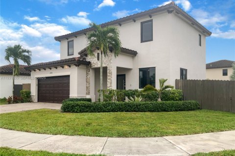 Купить виллу или дом в Майами, Флорида 4 спальни, 243.4м2, № 1990325 - фото 6