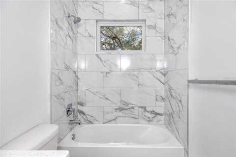 Снять в аренду квартиру в Тампа, Флорида 3 комнаты, 118.45м2, № 2236320 - фото 26