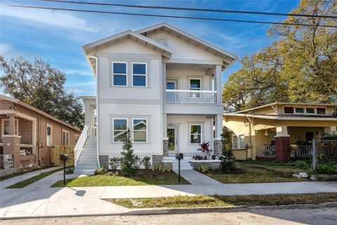 Apartment in Tampa, Florida 3 bedrooms, 118.45 sq.m. № 2236320