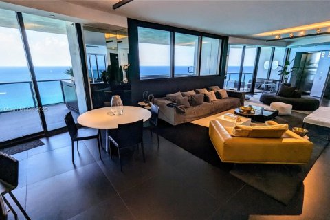 Copropriété à vendre à Sunny Isles Beach, Floride: 4 chambres, 317.26 m2 № 1967984 - photo 4