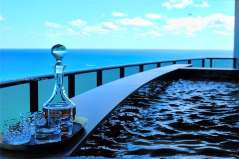 Copropriété à vendre à Sunny Isles Beach, Floride: 4 chambres, 317.26 m2 № 1967984 - photo 11