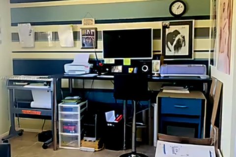 Villa ou maison à vendre à Port St. Lucie, Floride: 3 chambres, 140.28 m2 № 1961624 - photo 9