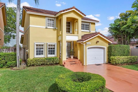 Villa ou maison à Miami, Floride 3 chambres, 166.67 m2 № 2010325