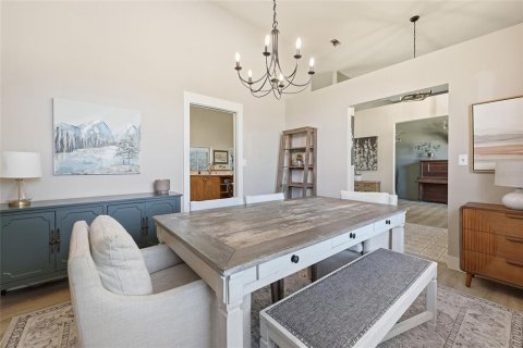 House in Alachua, Florida 6 bedrooms, 264.96 sq.m. № 2117797 - photo 9