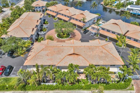 Adosado en venta en Pompano Beach, Florida, 3 dormitorios, 146.32 m2 № 2146934 - foto 4