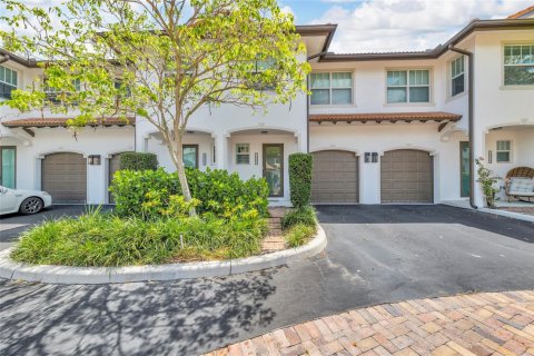 Adosado en venta en Pompano Beach, Florida, 3 dormitorios, 146.32 m2 № 2146934 - foto 3