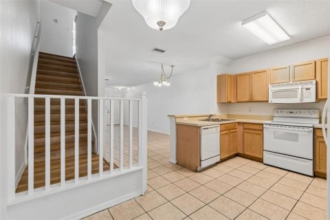 Townhouse in Riverview, Florida 3 bedrooms, 131.18 sq.m. № 2202597 - photo 14