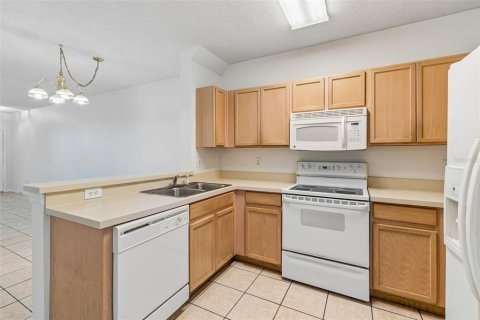 Townhouse in Riverview, Florida 3 bedrooms, 131.18 sq.m. № 2202597 - photo 9