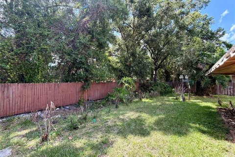 House in Lakeland, Florida 3 bedrooms, 193.33 sq.m. № 2220669 - photo 17