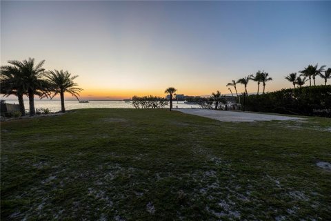 Terreno en venta en Sarasota, Florida № 1549129 - foto 20