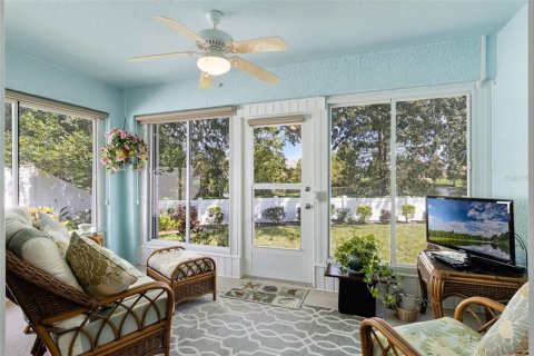 Casa en venta en Winter Haven, Florida, 2 dormitorios, 115.01 m2 № 1914163 - foto 18