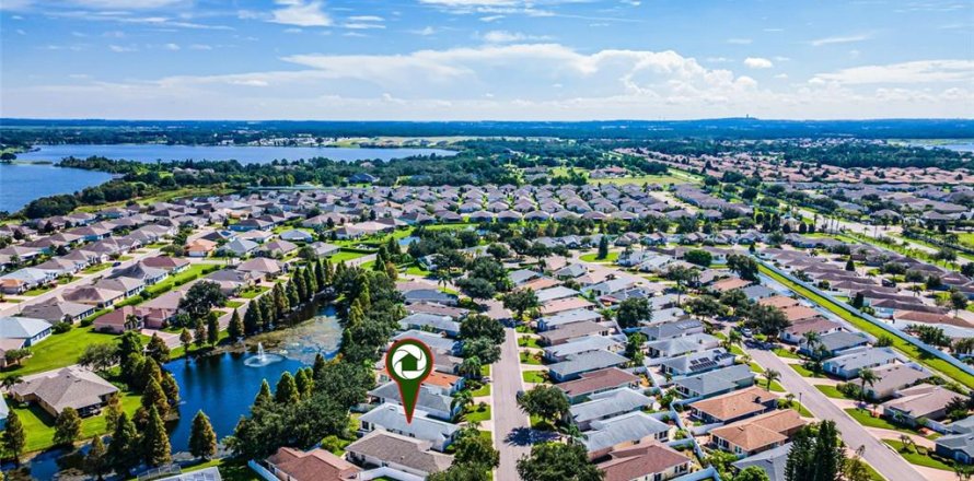 Casa en Winter Haven, Florida 2 dormitorios, 115.01 m2 № 1914163