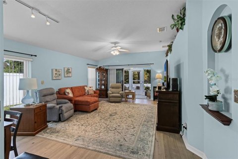 Casa en venta en Winter Haven, Florida, 2 dormitorios, 115.01 m2 № 1914163 - foto 6