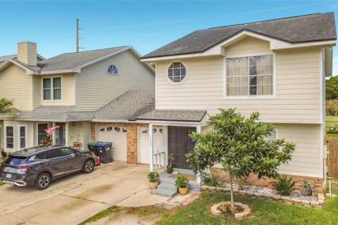 Townhouse in Orlando, Florida 2 bedrooms, 145.86 sq.m. № 2218845 - photo 3