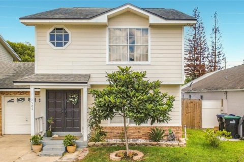 Townhouse in Orlando, Florida 2 bedrooms, 145.86 sq.m. № 2218845