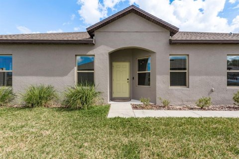 House in Hudson, Florida 3 bedrooms, 141.3 sq.m. № 2106964 - photo 2