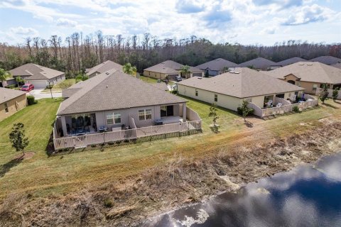 House in Hudson, Florida 3 bedrooms, 141.3 sq.m. № 2106964 - photo 30