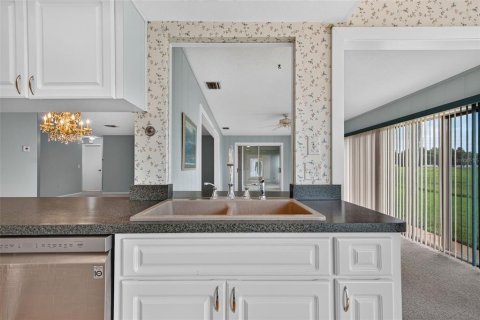 Casa en venta en Port Richey, Florida, 2 dormitorios, 155.15 m2 № 2377460 - foto 21