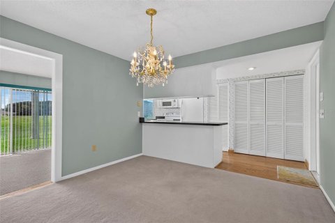 Casa en venta en Port Richey, Florida, 2 dormitorios, 155.15 m2 № 2377460 - foto 15