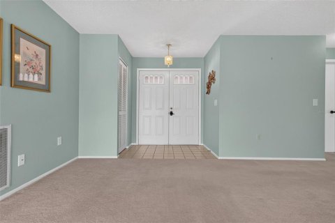 Casa en venta en Port Richey, Florida, 2 dormitorios, 155.15 m2 № 2377460 - foto 10
