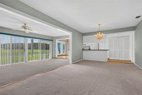 Casa en venta en Port Richey, Florida, 2 dormitorios, 155.15 m2 № 2377460 - foto 14